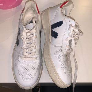 VEJA V-10 LEATHER WHITE NAUTICO PEKIN
